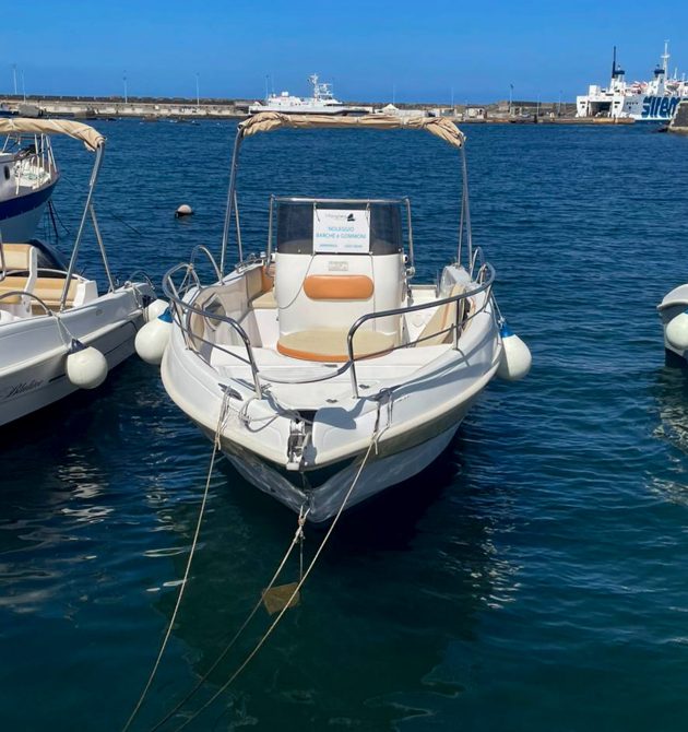 Noleggio-Barca-Pantelleria-05
